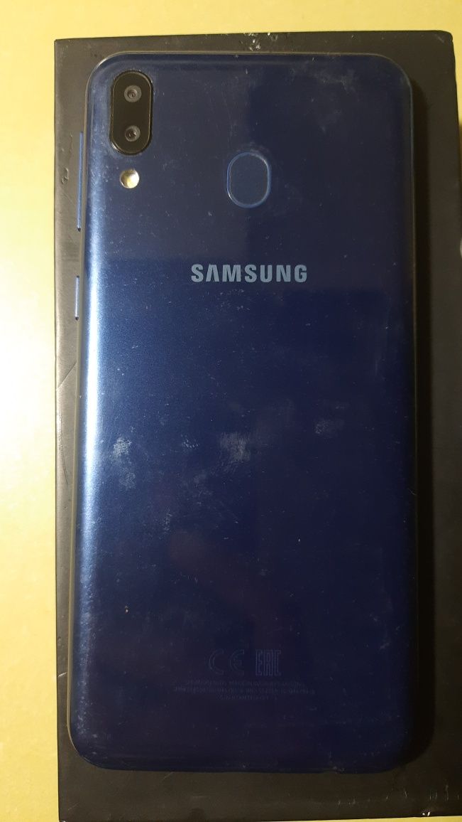 Samsung Galaxy M20