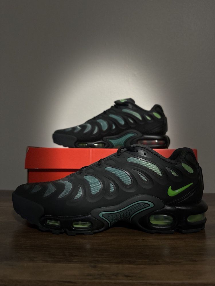 Nike Air Max Plus Drift “Black/Green”