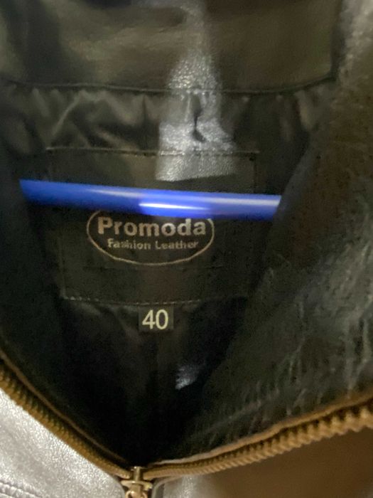 damska kurtka  ze sztucznej skóry Promoda