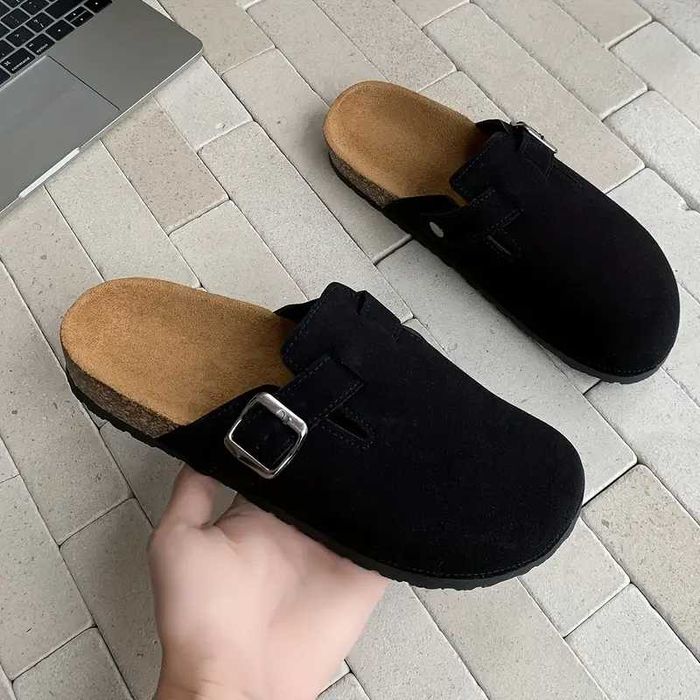 Chinelo minimalista