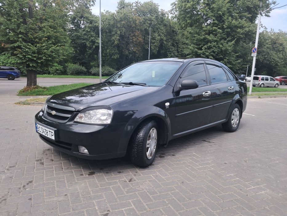 Продам лачетті.2008р 1,6 газ бенз.