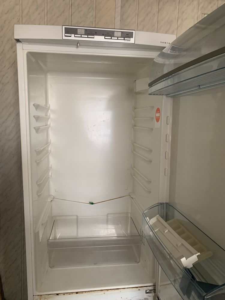 Холодильник Aeg elektrolux no frost на запчастини