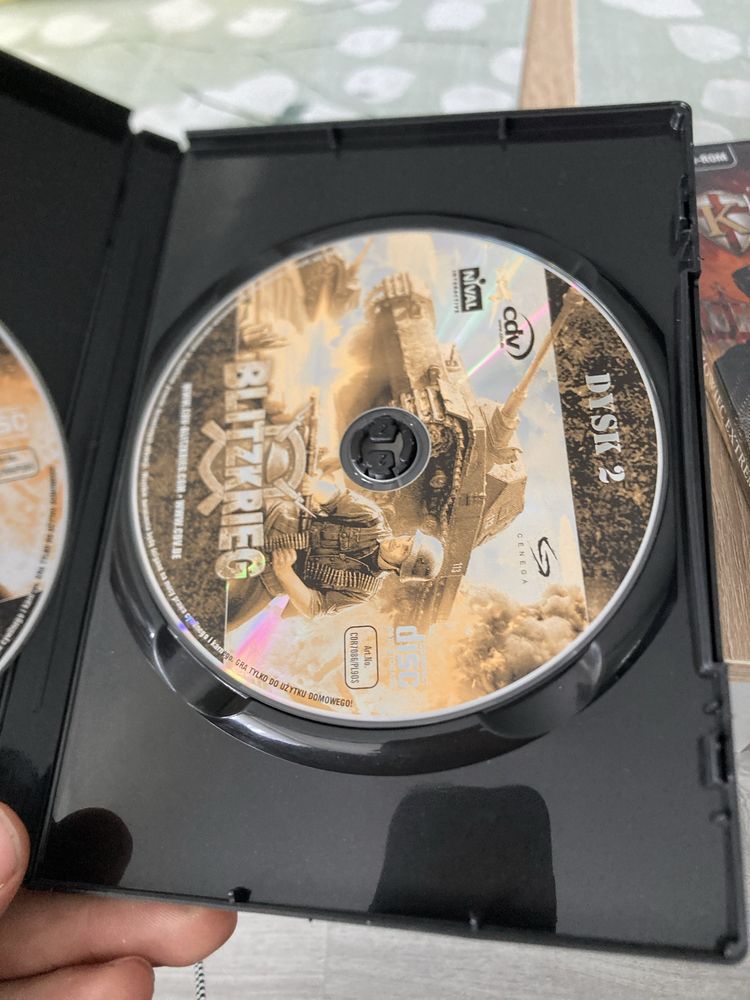 Blitzkrieg jedyną obroną jest atak na pc