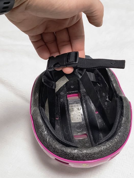 kask rowerowy dziecięcy oxelo różowy z naklejkami