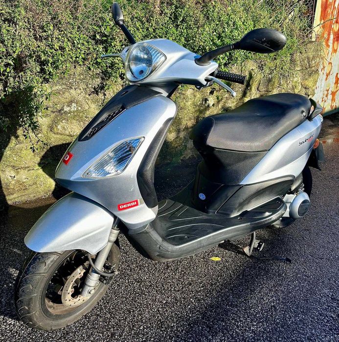 Scooter, Derbi Boulevard, 125 | de Fev 2010 | 11 343 km