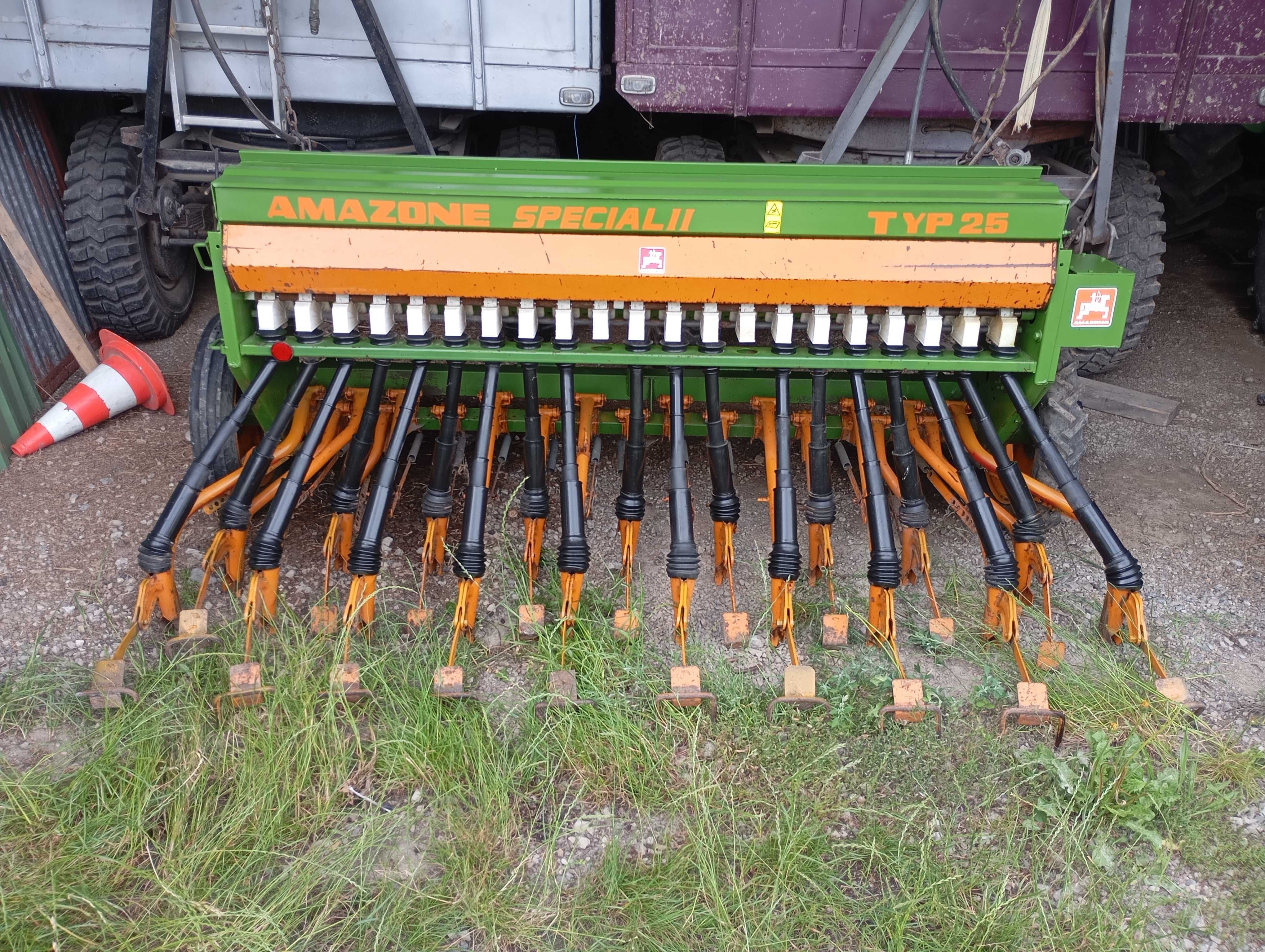 Siewnik Amazone d8 d7 30 25  Za-u1501 rozsiewacz amazone