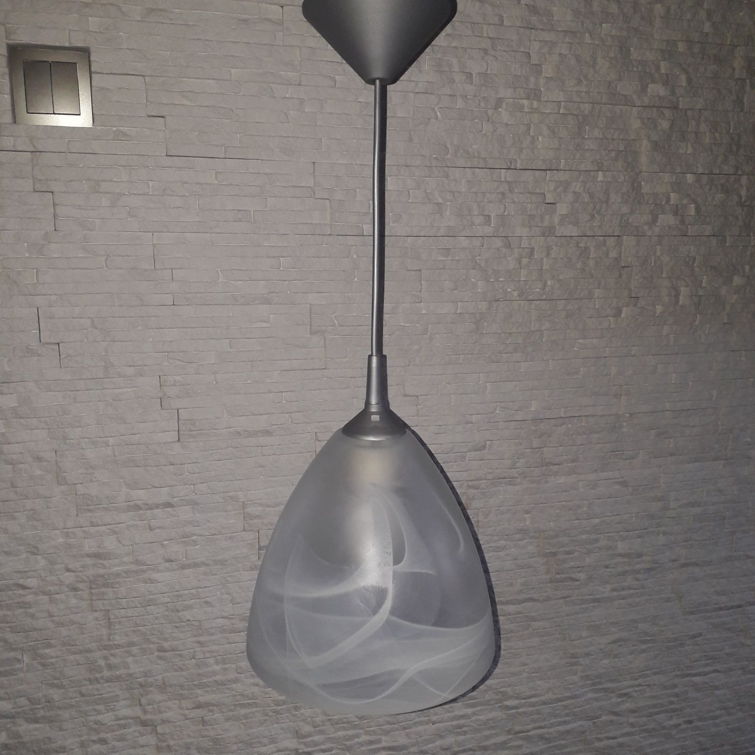 Lampa sufitowa wisząca