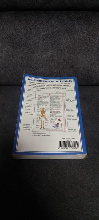 Dicionário escolar inglês-inglês