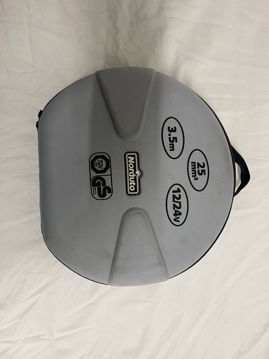 Cabos de arranque para automoveis com estojo