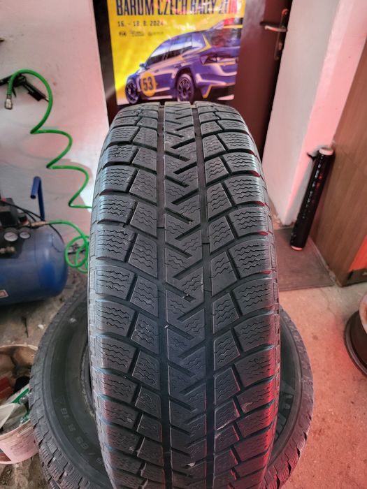 Opony Zimowe Michelin 215/65/16 4szt.