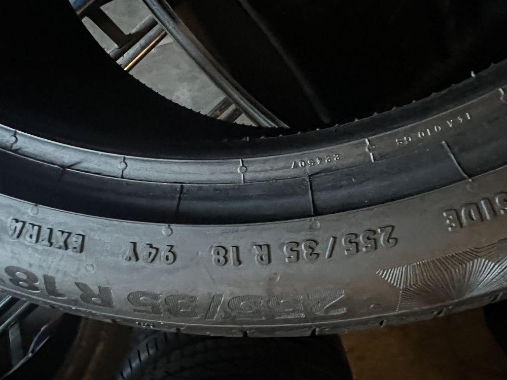 255/35/18+225/40/18 R18 Continental PremiumContact 6 4шт