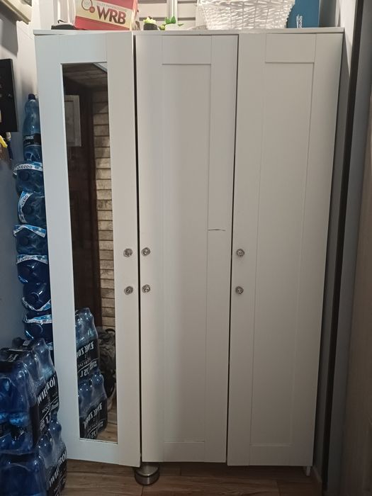 Szafa z lustrem biala