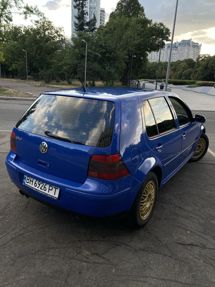 Продам Golf 4 1.6