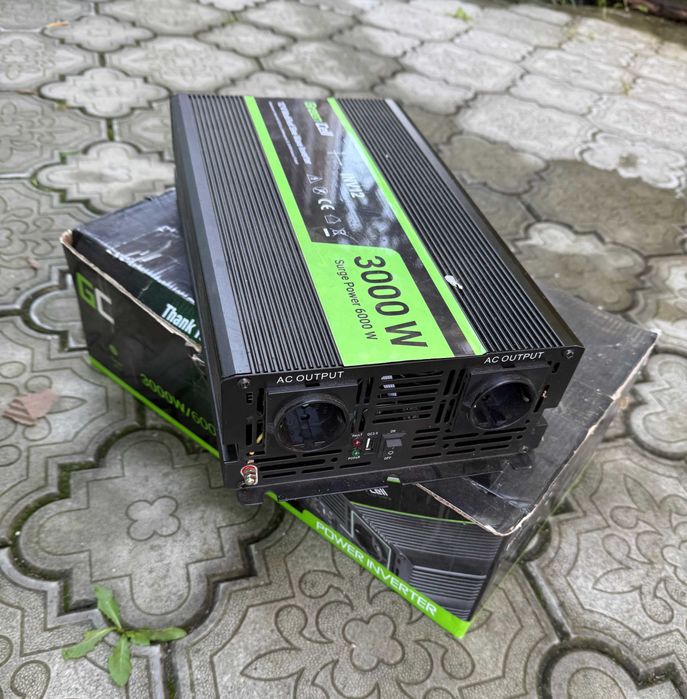 Інвертор перетворювач 12v 220v green cell 6000/3000W inv12