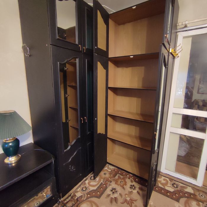 Продам спальний гарнітур