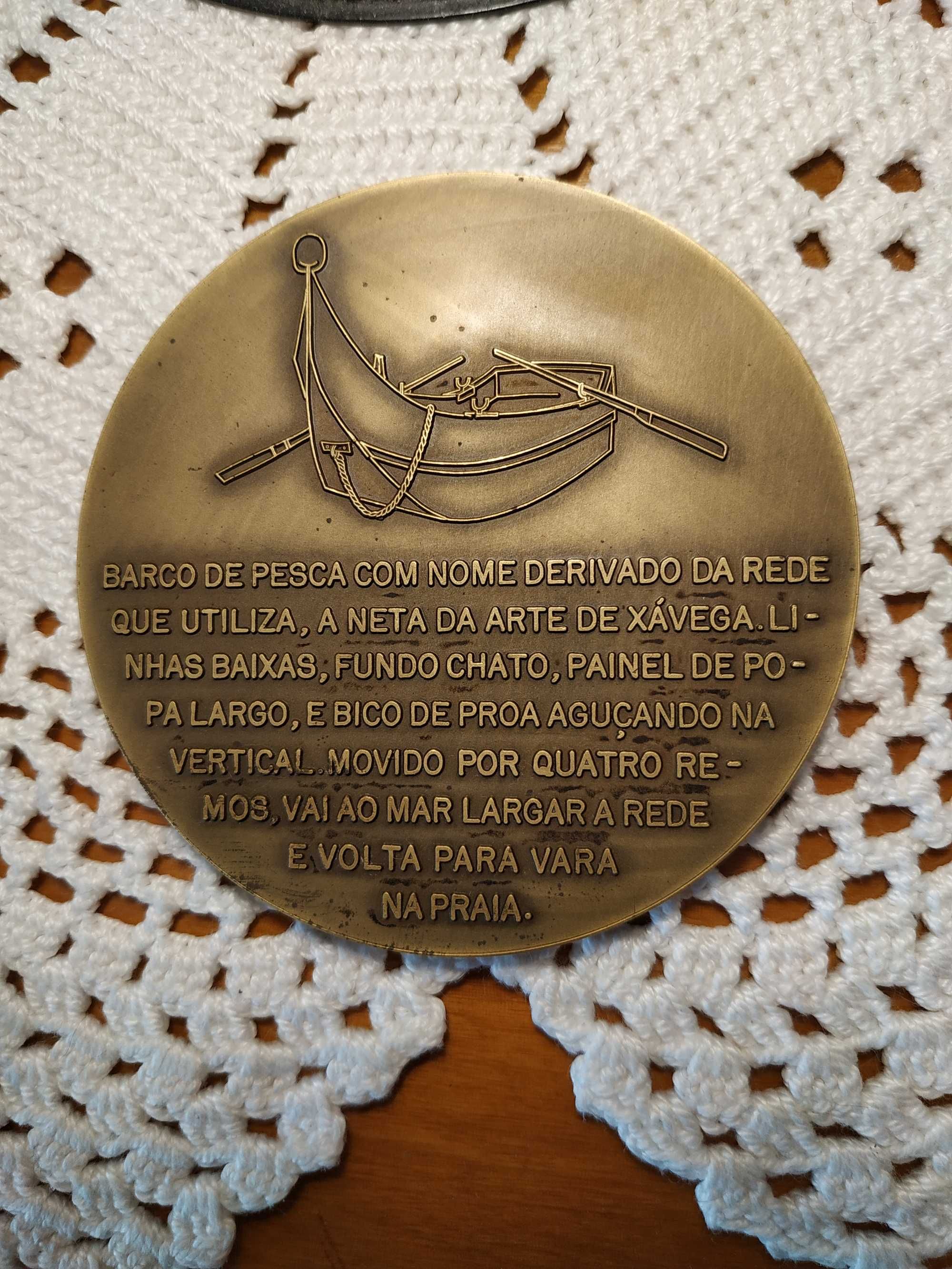 Medalha de bronze - Netinha da Nazaré (223/700) Barcos