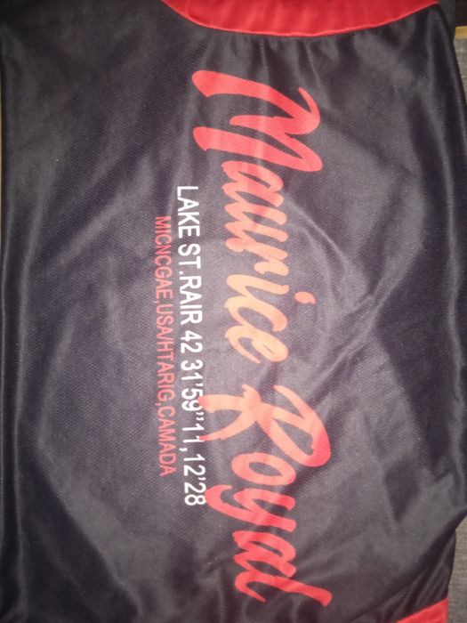 Футболка брендаа