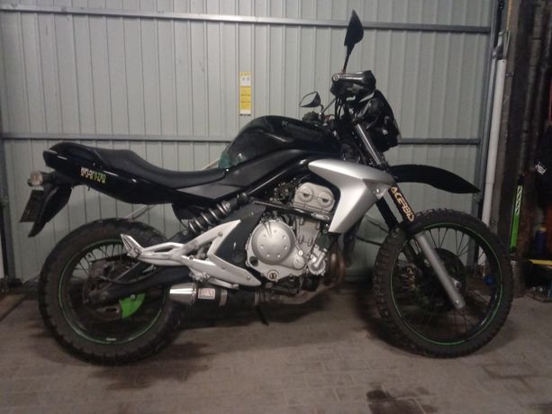 Enduro kawasaki er6