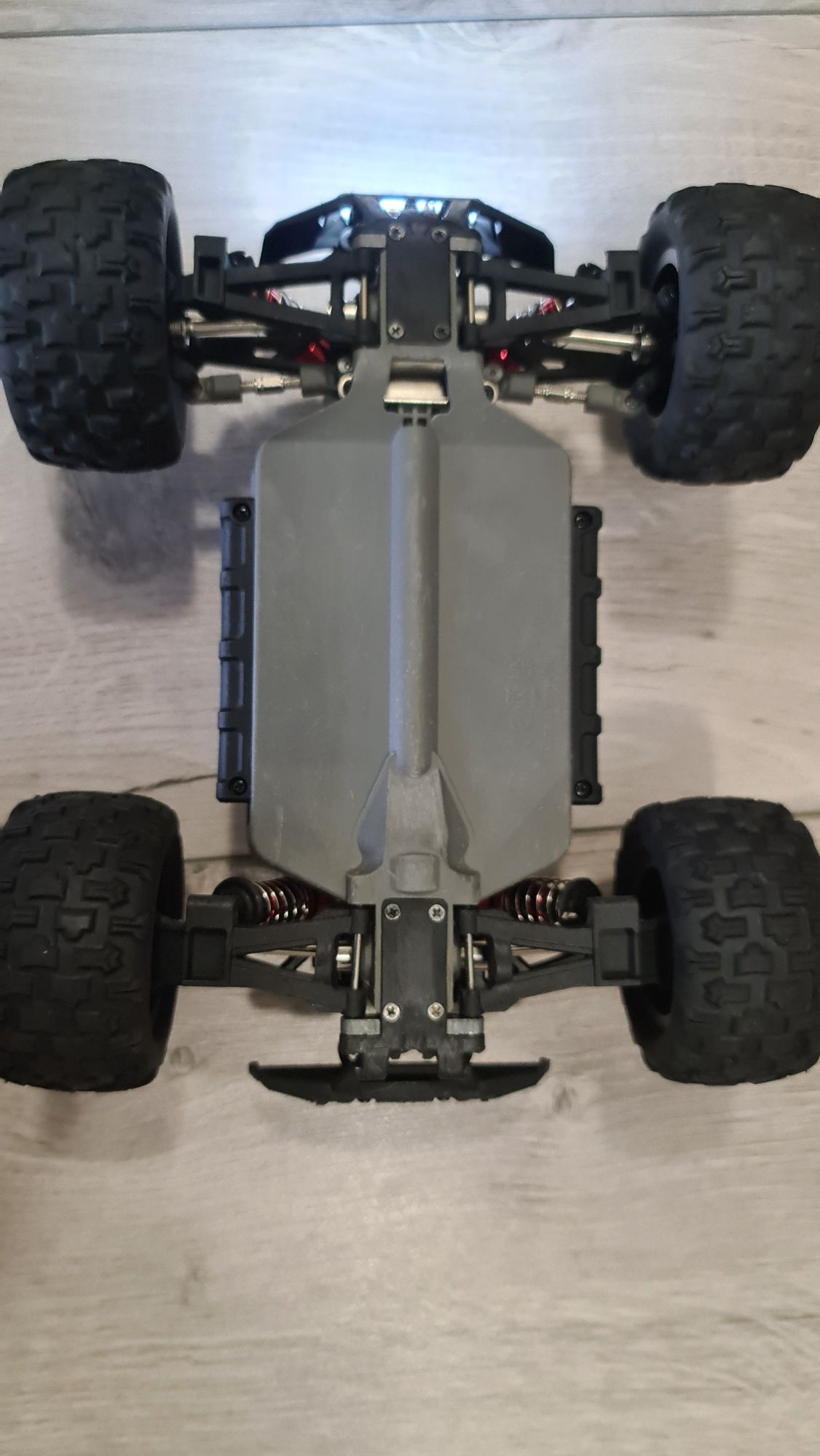 Hyper GO 1/16 Rac 4WD машинка на пульту керування, безщітковий мотор