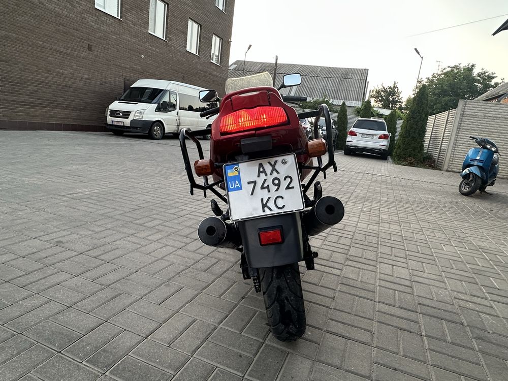 Kawasaki GPz 500