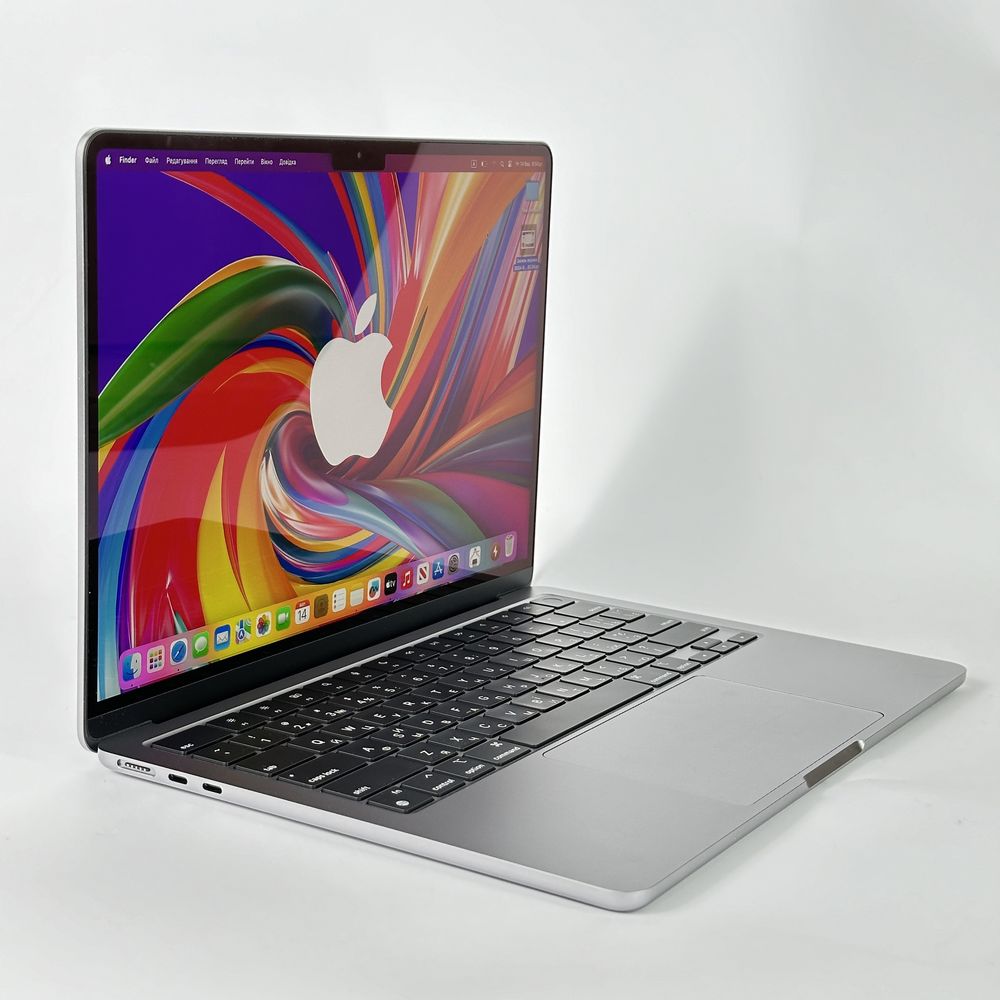 MacBook Air 13 2022 M2 8GB 256GB #3187