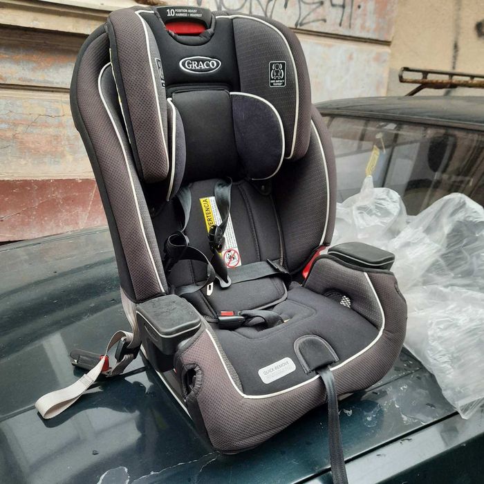 Автокрісло дитяче Graco Milestone