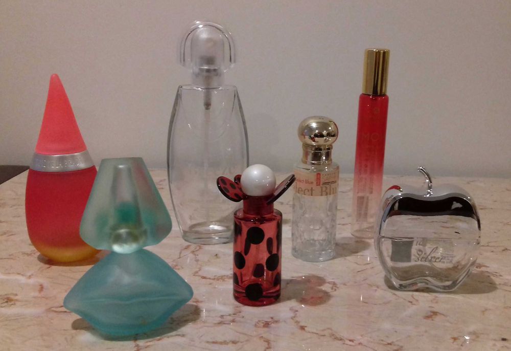 Frascos de perfume vazios para coleccionadores - apenas 1 €