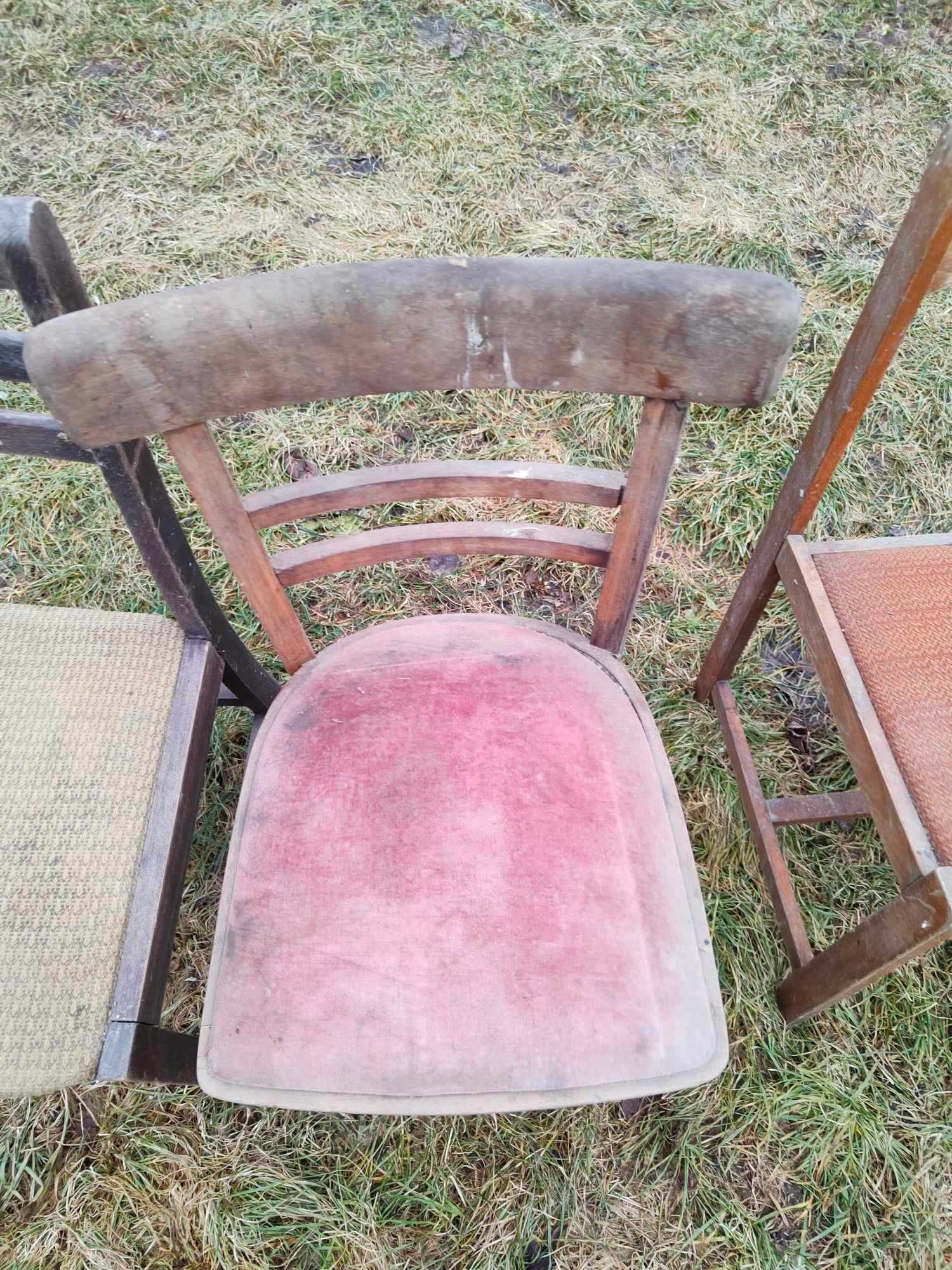 Krzesła rustykalne do renowacji