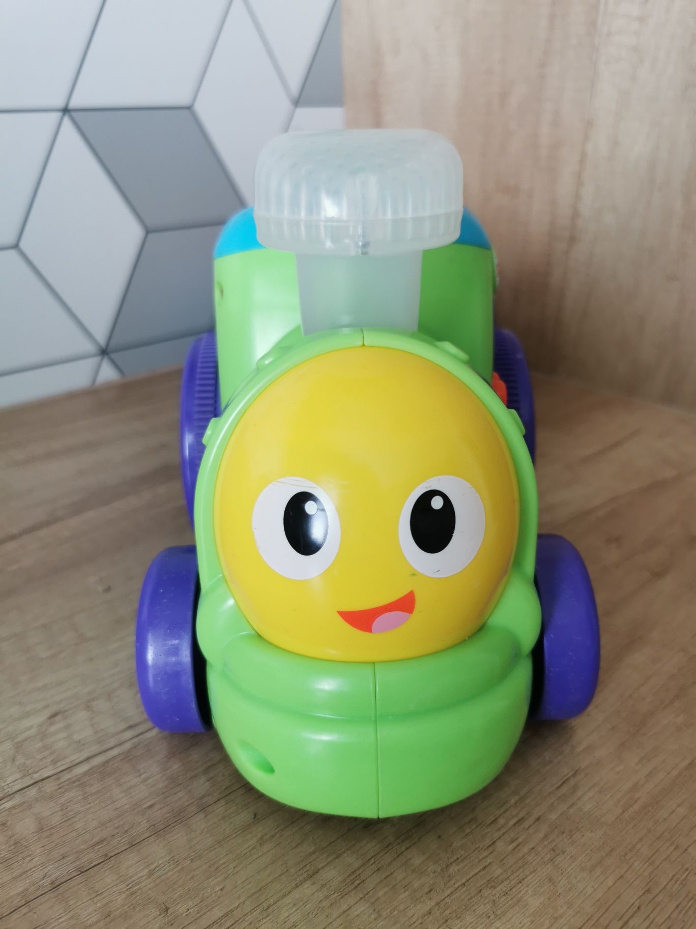 Interaktywny, jeżdżący, grajacy pociąg, ciuchcia Fisher Price