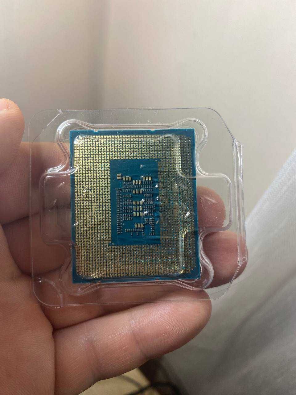 процесор i5-12400f  socket 1700 Новий