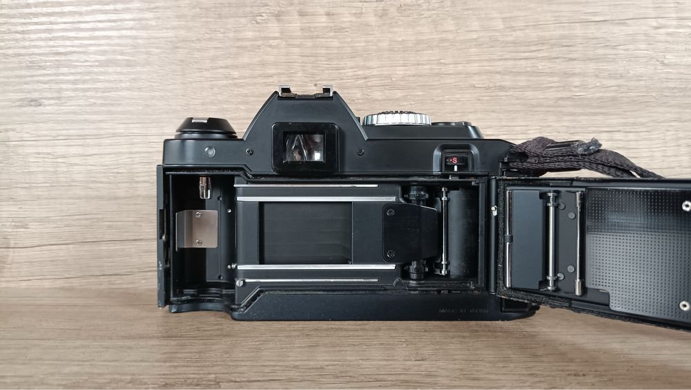 Konica FS-1 плівкова камера. Уважно читайте опис!