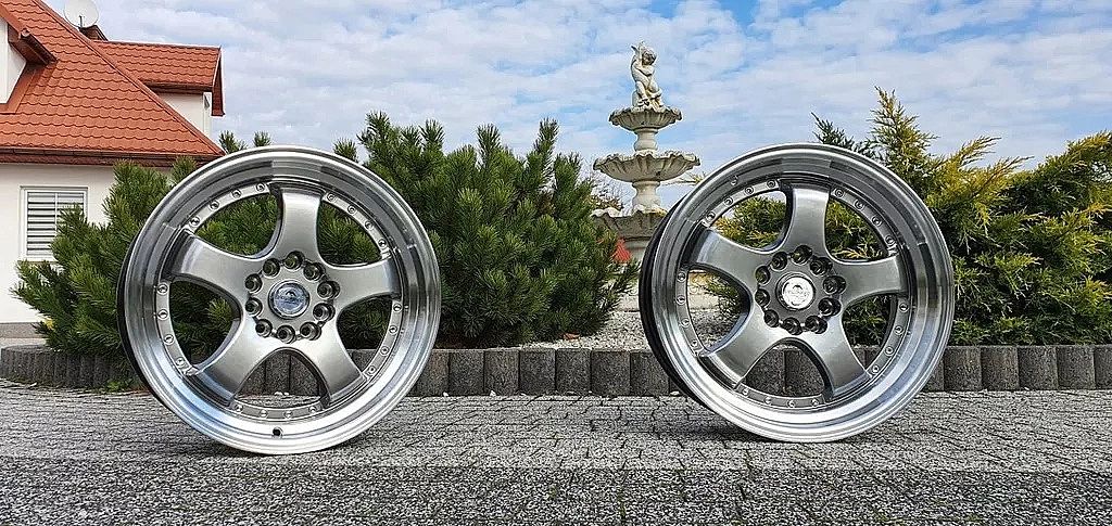 Felgi Forzza Flamber do Audi A4 B5 B8 B9 Et25/18