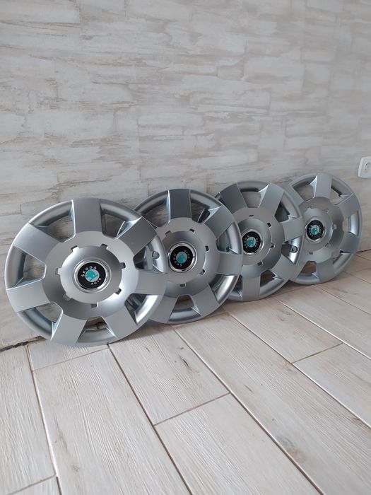 Ковпаки,шкода r14. ідеальний стан