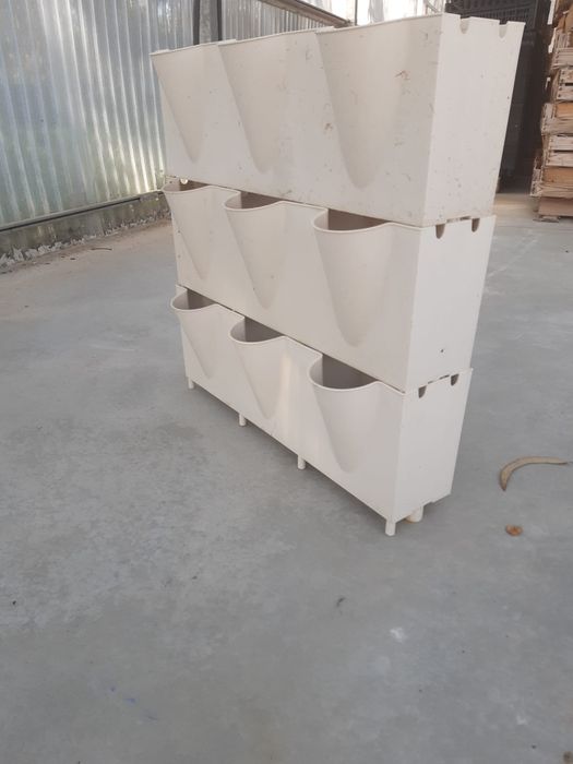 Floreiras empilháveis usadas