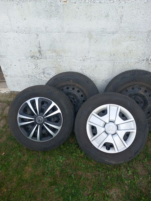 Koła zimowe 5x114,3 15 cali kołpaki