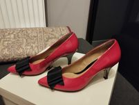 Piękne czółenka szpilki Clarks jak nowe lakierki rozmiar 36