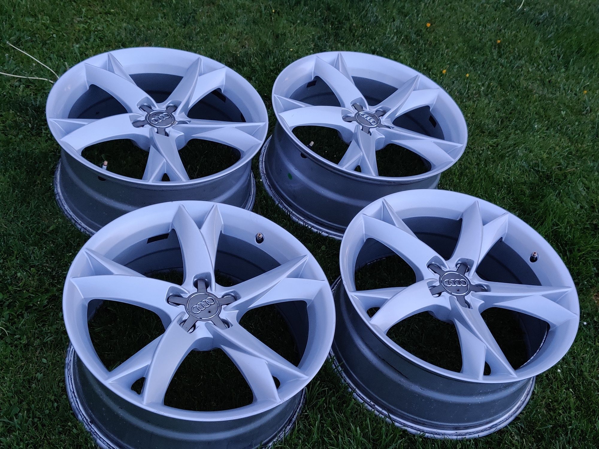 Alufelgi 19" 5x112 Audi VW Skoda Seat