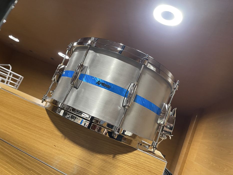 Werbel Artisue 14x8 aluminium 3mm, blue pearl inlay
