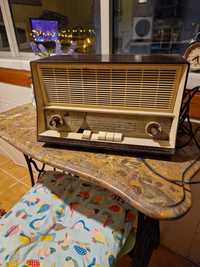 Radio antigo vintage,precisa de ser reparado