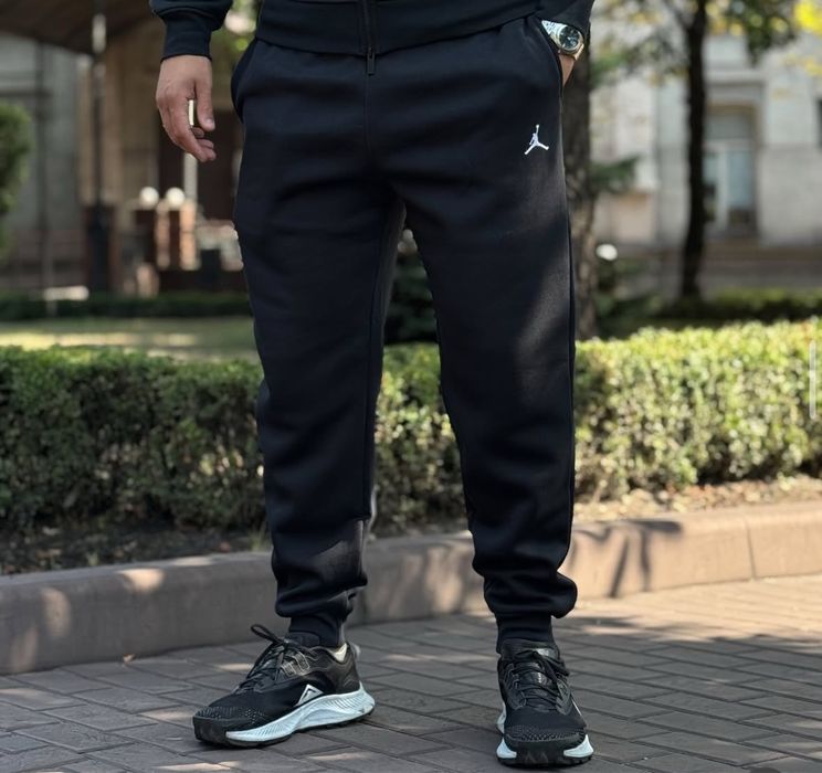 Jordan штаны черные