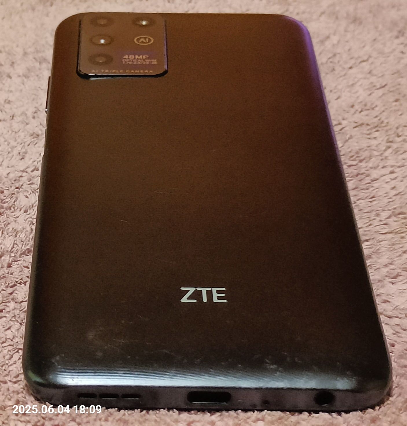 ZTE Blade 30 Vita , 4/128gb., Під відновлення.