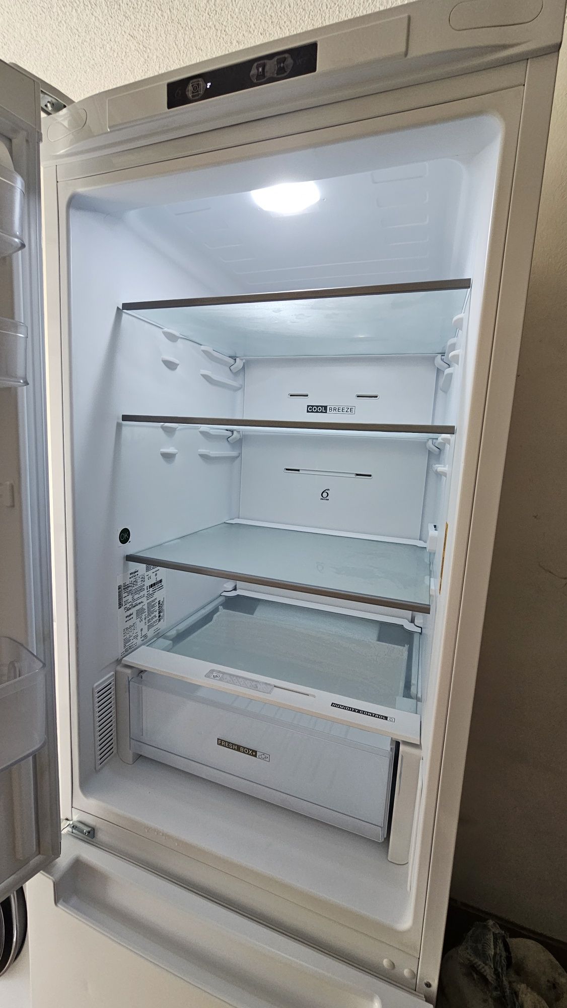 Lodówka Whirlpool W7X 82І W