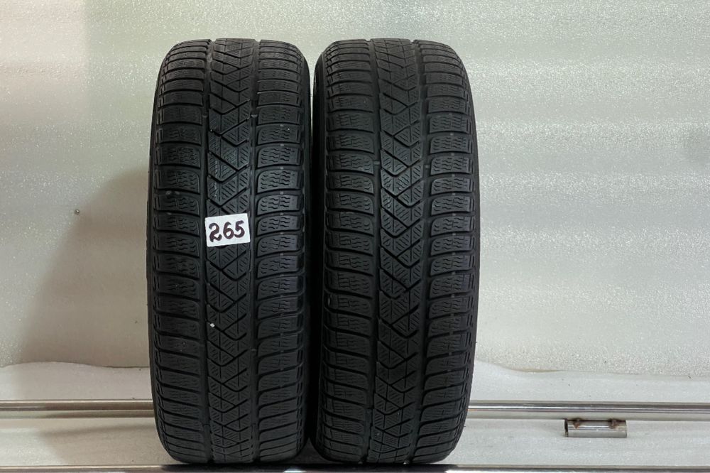 Автошини колеса резина 215/55 R17 Pirelli Sottozero3 зимові 2021 рік