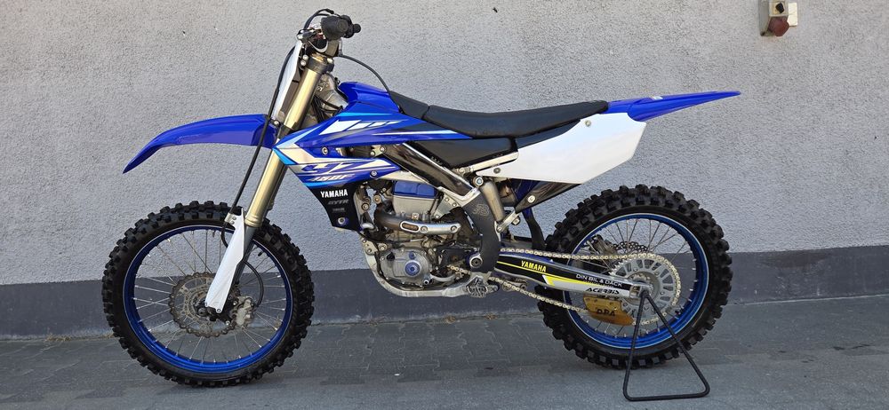 Yamaha Yzf 450 rok 2020 Stan Idealny 136 Mth Od Nowości Rozrusznik