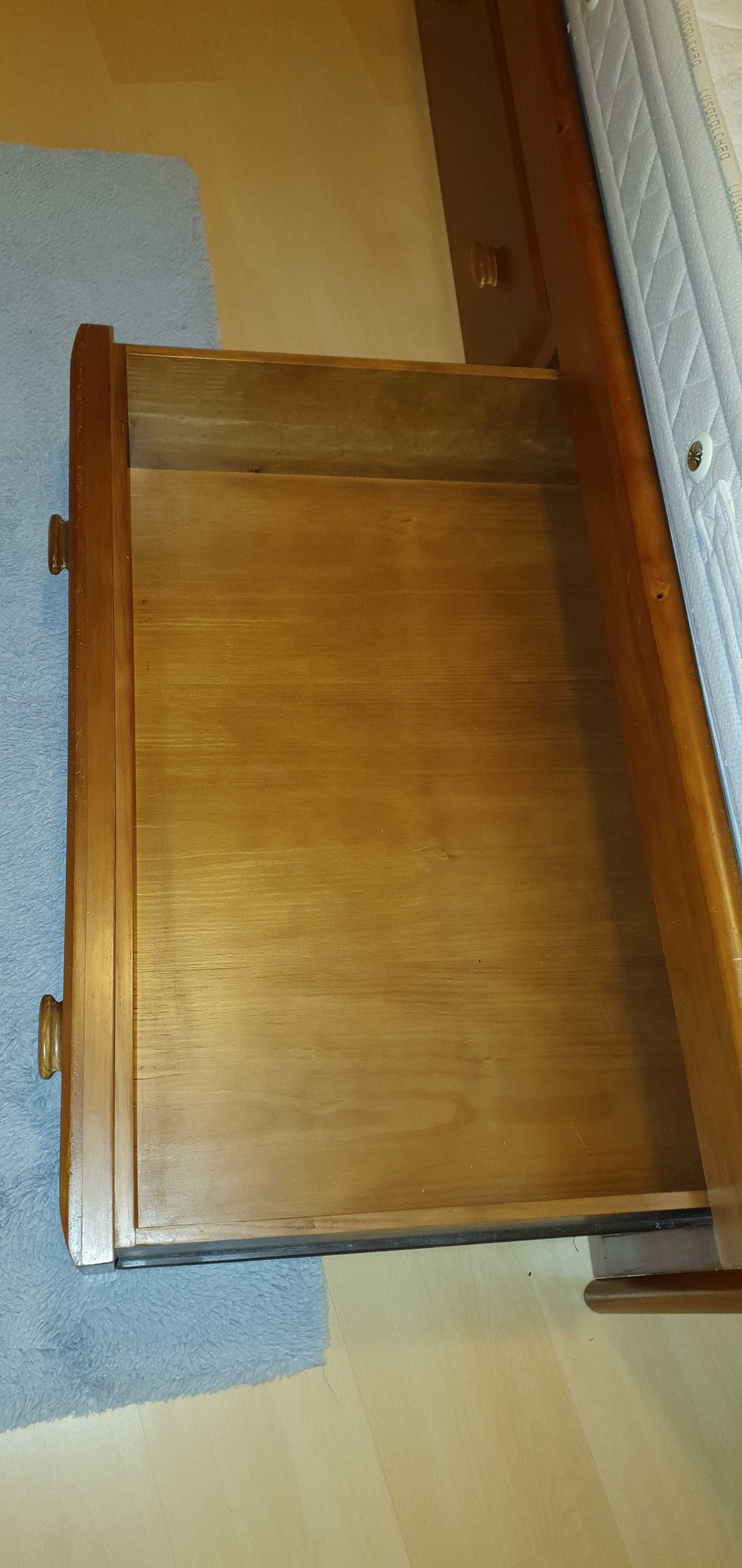 Cama de criança em pinho mel com estrado e colchão