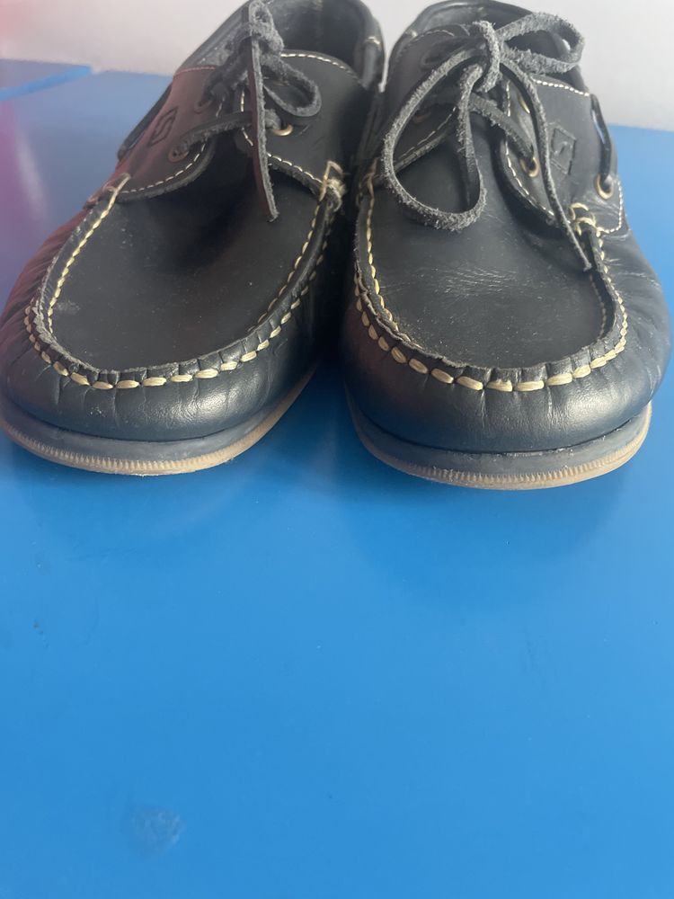 Sapatos de vela, 40
