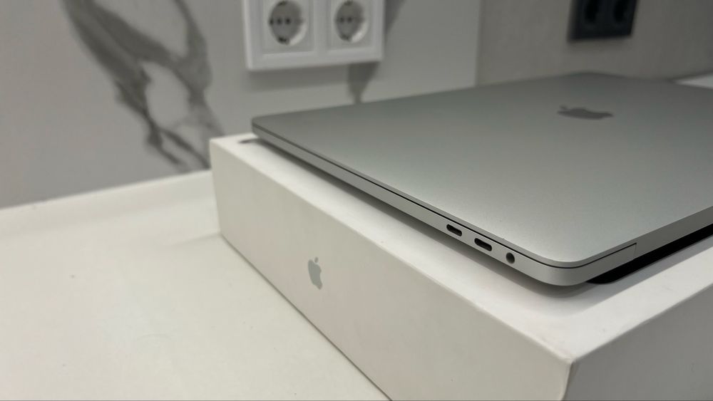 Apple Macbook Pro 16” 2019 512Gb
