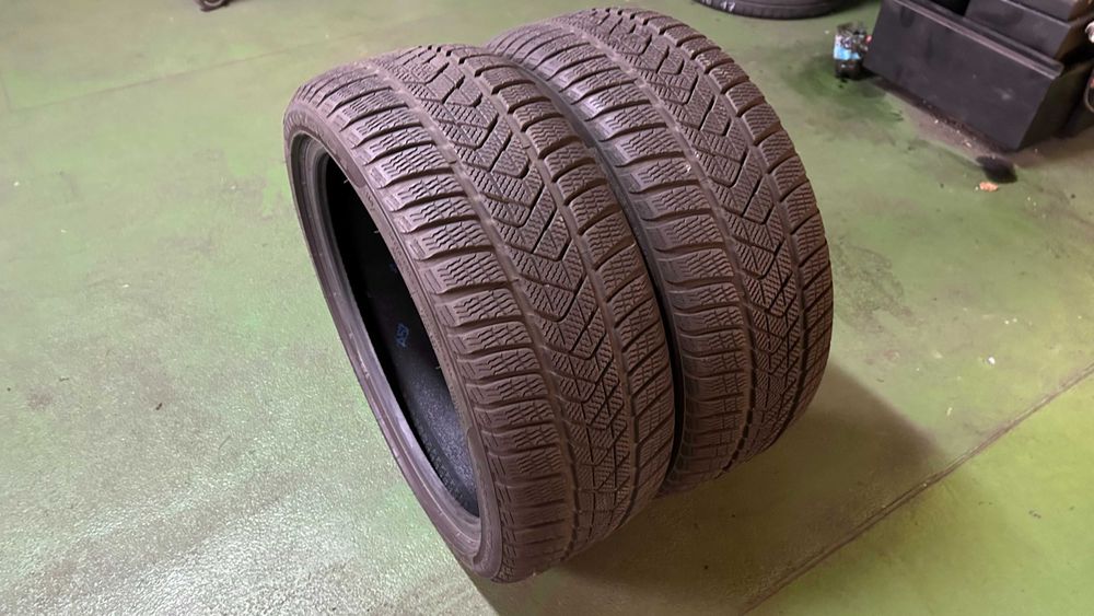 Para 225 40 R19 93H Pirelli SottoZero 3 bieżnik 2x6,3mm