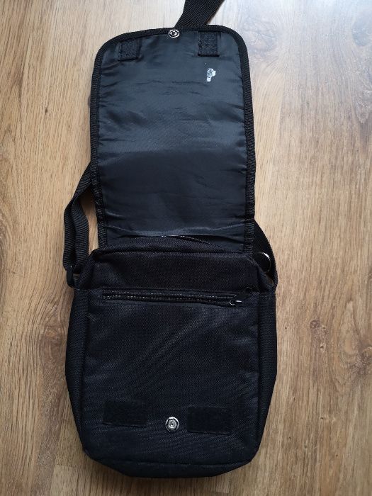 Torba mała czarna listonoszka torebka