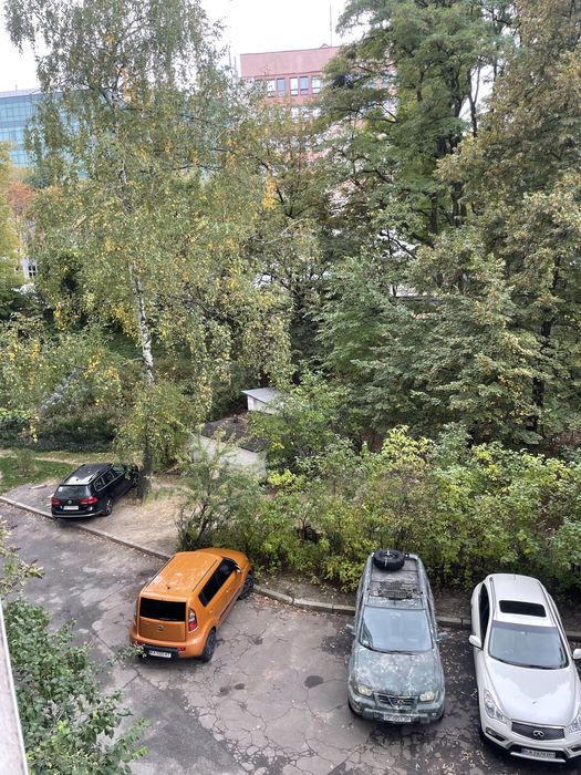 Продам квартиру Соломʼянський  район